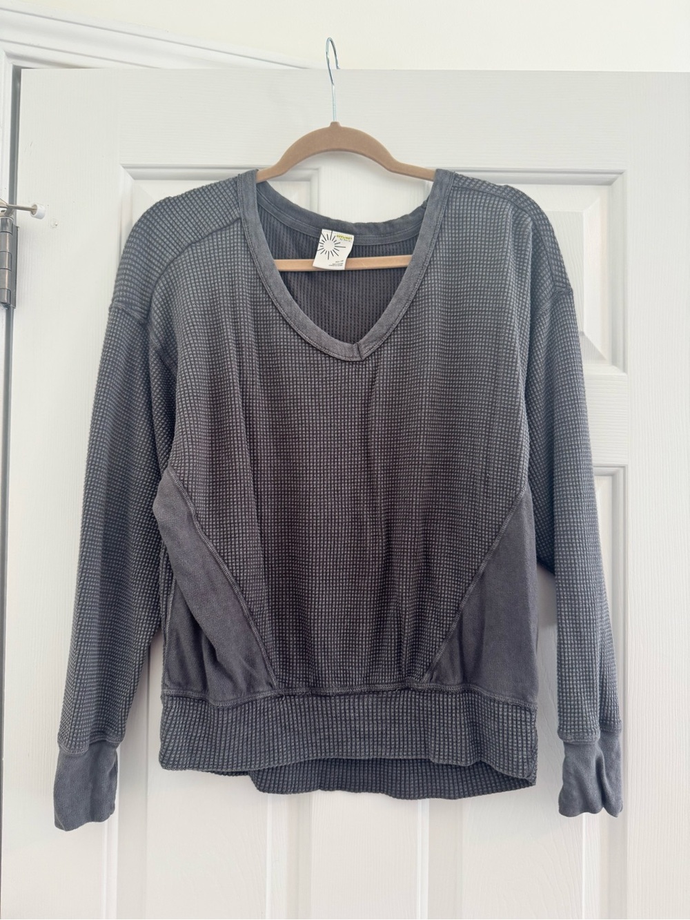 aerie Oversized Waffle-Knit V-Neck Long Sleeve Top in Charcoal Gray